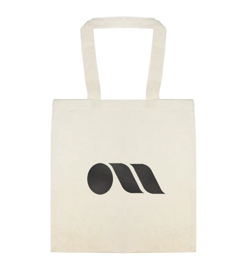 MW TOTE BAG